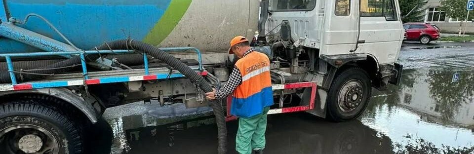 Жителей Усть-Каменогорска просят воздержаться от «длительных перемещений» по городу