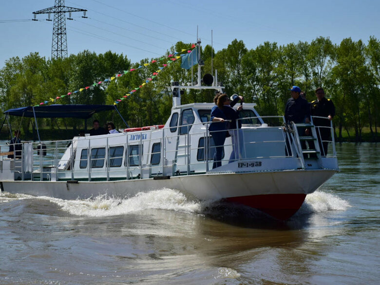 Прогулочные рейсы по волге