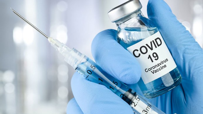 В городе прививки от COVID-19 будут делать в том числе в торговых центрах