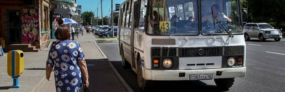 Остановки и общественный транспорт приспособят для людей с инвалидностью